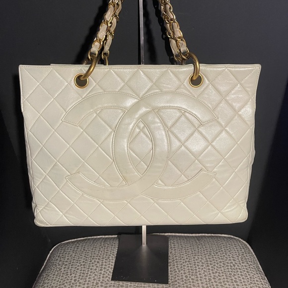Authentic Chanel GST Tote - Picture 2 of 9